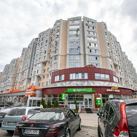 Apartament De Lux Cu 2 Camere Si Living 키시나우 외부 사진